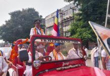 भीम संकल्प दिनानिमित्त वडोदऱ्यात भव्य महारॅलीडॉ. भीमराव यशवंत आंबेडकर यांच्या नेतृत्वाखाली शेकडो सैनिक व कार्यकर्त्यांचा ऐतिहासिक सहभाग